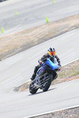 media/Mar-04-2023-TrackXperience (Sat) [[f3a86947c9]]/Group 2/session 2 turn 11/